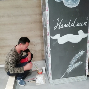 2018年11月深圳清湖锦鲤农贸市场改造Grace为盛超市（大和店）墙绘壁画案例