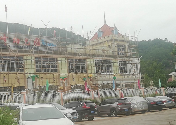 2020年8月深圳石岩唐峰幼儿园浮雕彩绘壁画